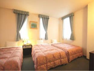 Royal Uohachi Hotel 4*